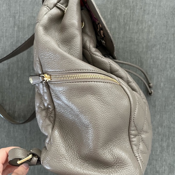 VERA BRADLEY LEATHER BACKPACK - Picture 3 of 11